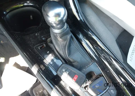 2019 Toyota C-Hr Xle z USA, uszkodzony, nr VIN JTNKHMBXXK1040095